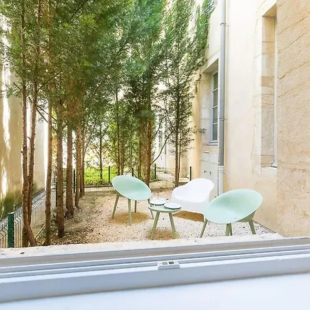 Terrasse Saint Michel